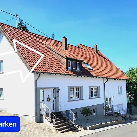 Schicke Komfortwohnung Zum Wohlfuehlen Merchweiler Luaran gambar